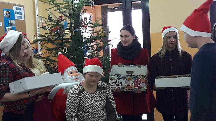 Wpadek w Smolnikach na drodze wojewódzkiej 246