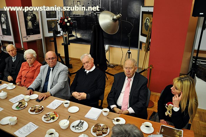 Wystawa rysunku Tomasza Woźniaka w Niezależnej Galerii 