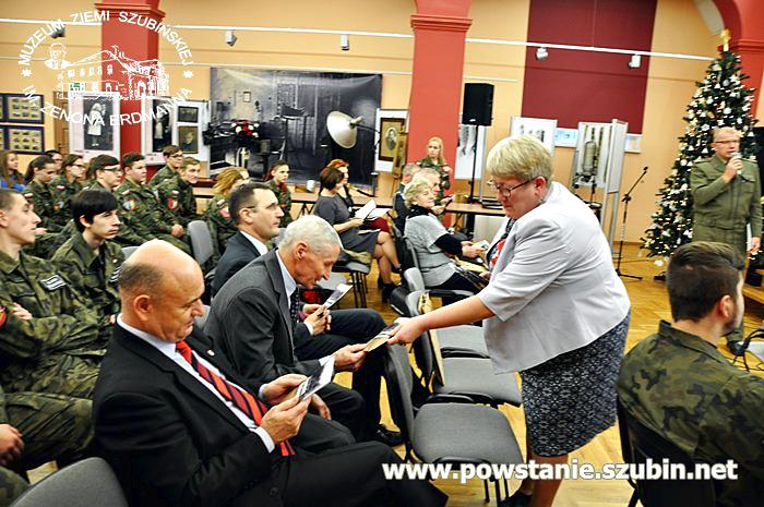 Tragiczny wypadek w Szkocji k. Szubina - dwie osoby nie żyją, trzecia walczy o życie.