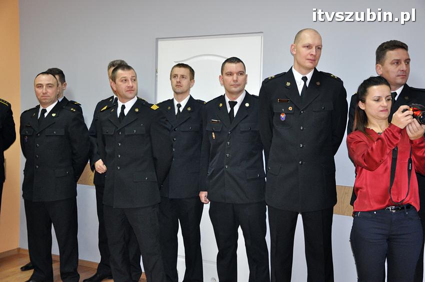 Tragiczny wypadek w Szkocji k. Szubina - dwie osoby nie żyją, trzecia walczy o życie.