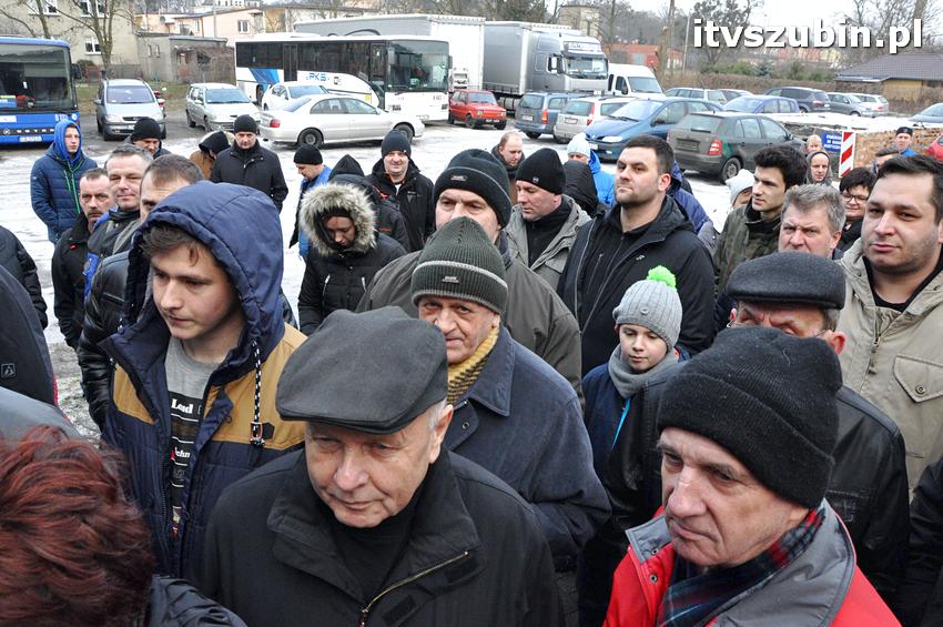 Trwają poszukiwania 29 letniego mężczyzny na jez. Gąbin.
