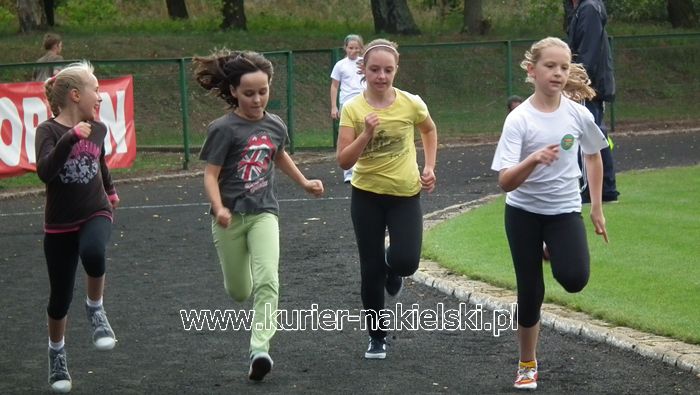 XVIII edycja czwartków lekkoatletycznych w Szubinie rozpoczęta.