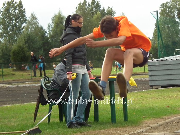 XVIII edycja czwartków lekkoatletycznych w Szubinie rozpoczęta.