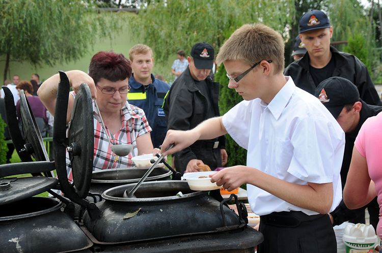 100 lecie Ochotniczej Straży Pożarnej w Chomętowie.