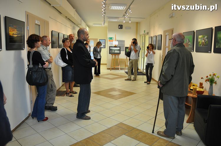 Obrazy Niewidzialnego - wystawa Grupy Flesz