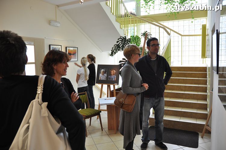 Obrazy Niewidzialnego - wystawa Grupy Flesz