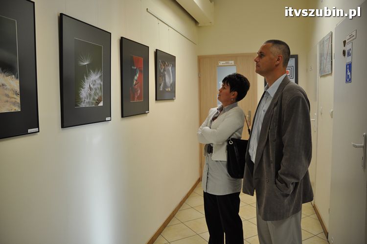 Obrazy Niewidzialnego - wystawa Grupy Flesz