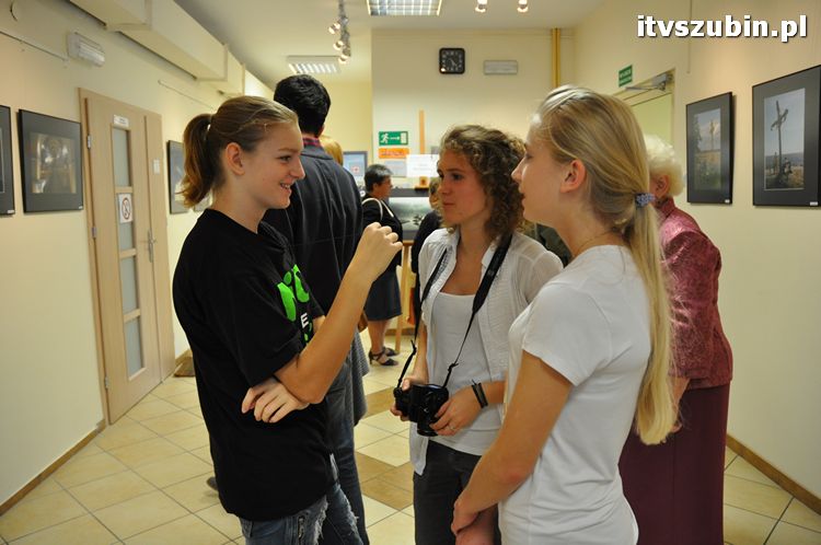 Obrazy Niewidzialnego - wystawa Grupy Flesz