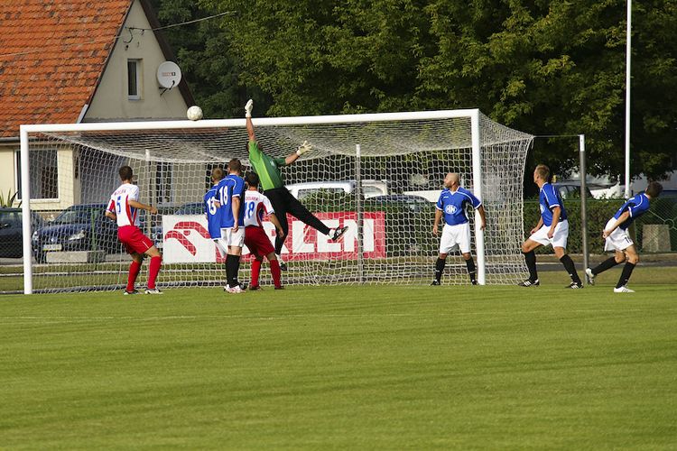 LKS Szubinianka Szubin - WKP Włocłavia Włocławek 0:3 (0:0)