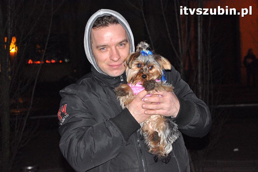 Uroczystość odsłonięcia tablicy pamiątkowej na cmentarzu żydowskim