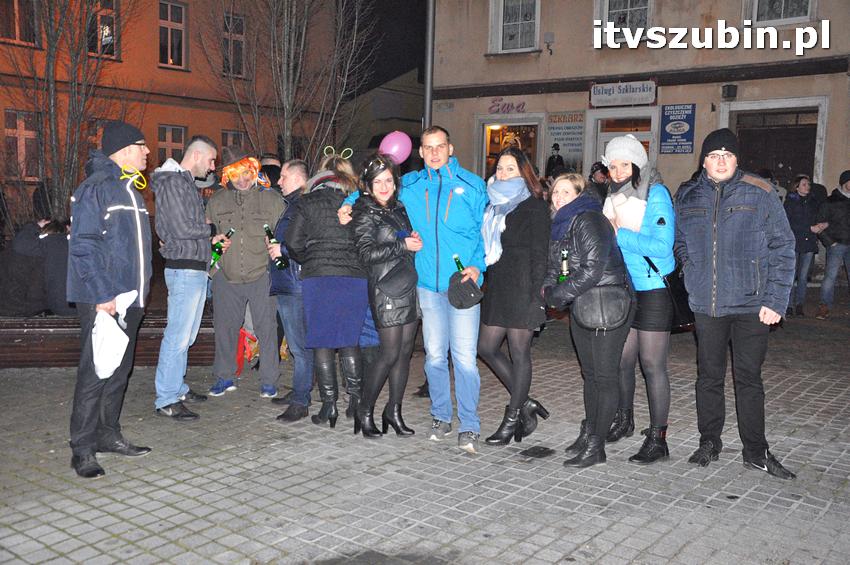 Uroczystość odsłonięcia tablicy pamiątkowej na cmentarzu żydowskim