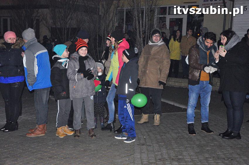 Uroczystość odsłonięcia tablicy pamiątkowej na cmentarzu żydowskim