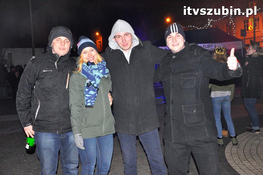 Uroczystość odsłonięcia tablicy pamiątkowej na cmentarzu żydowskim