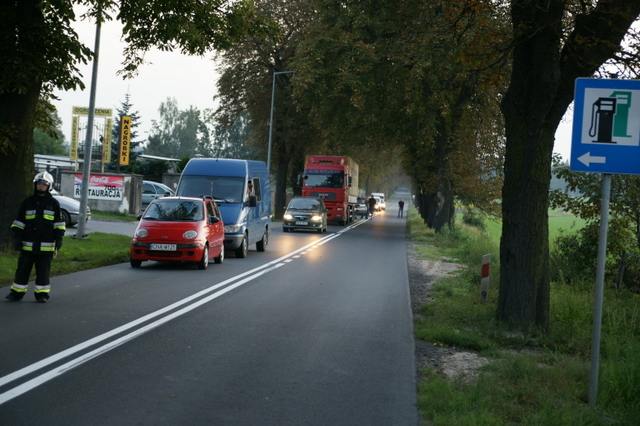Kolizja drogowa - autobus uderzył w osobówkę w Kcyni.