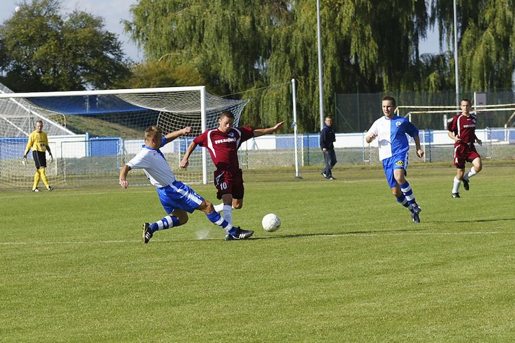 KS Pogoń Mogilno - LKS Szubinianka Szubin 4:0 (3:0)