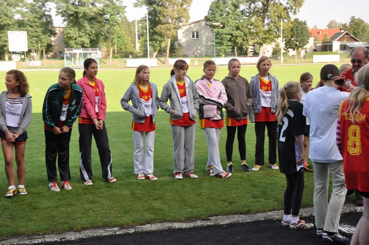 Mistrzostwa Gminy Szubin w Sztafetowych Biegach Przełajowych