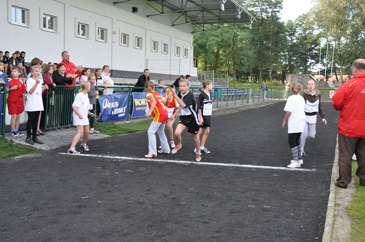 Mistrzostwa Gminy Szubin w Sztafetowych Biegach Przełajowych