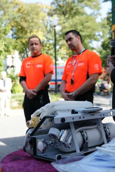 RESPIRATOR uroczyście odebrali kcyńscy Ratownicy Medyczni
