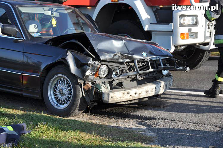 Kolizja drogowa trzech samochodów koło Zamościa.