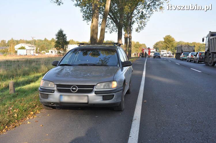 Kolizja drogowa trzech samochodów koło Zamościa.