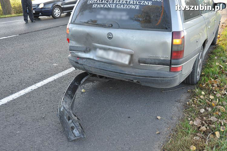 Kolizja drogowa trzech samochodów koło Zamościa.
