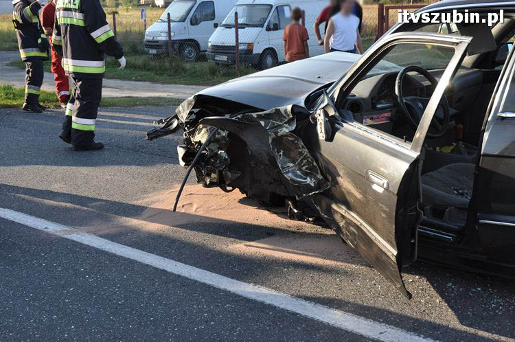 Kolizja drogowa trzech samochodów koło Zamościa.