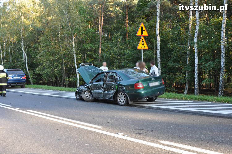 Kolizja drogowa trzech samochodów koło Zamościa.