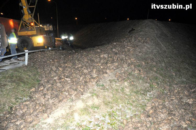 Zdarzenie drogowe na zjeździe z obwodnicy Szubina