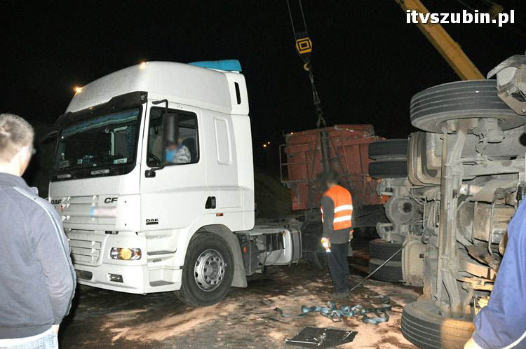 Zdarzenie drogowe na zjeździe z obwodnicy Szubina