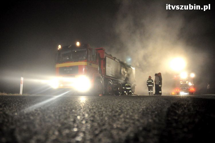 Pożar samochodu ciężarowego na obwodnicy Szubina