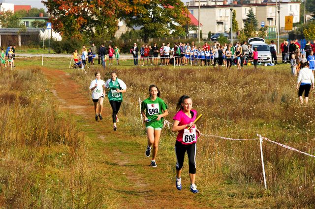 Sztafetowe biegi przełajowe ? zawody powiatowe