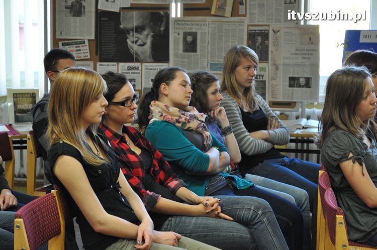 Przedstawienie teatralne pt.?Urojenie? w RBP