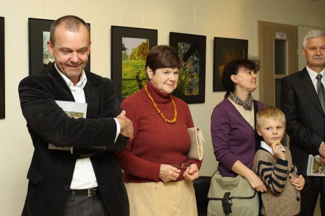 Rozmowa obrazami - wernisaż Mirosława Rzeszowskiego