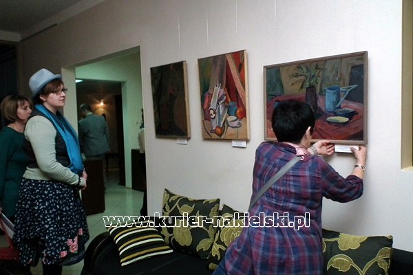 Malarstwo Hanny Zawadzkiej-Pleszyńskiej w Galerii Sztuki Pięknej Wnętrze w Potulicach.