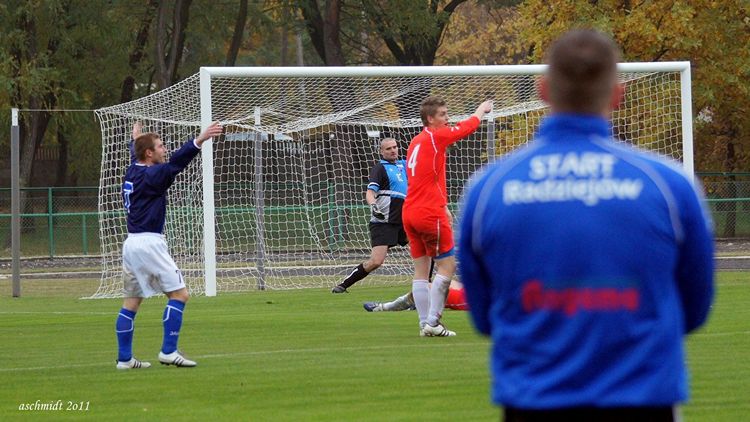 LKS Szubinianka Szubin - MKS Start Radziejów 2:1
