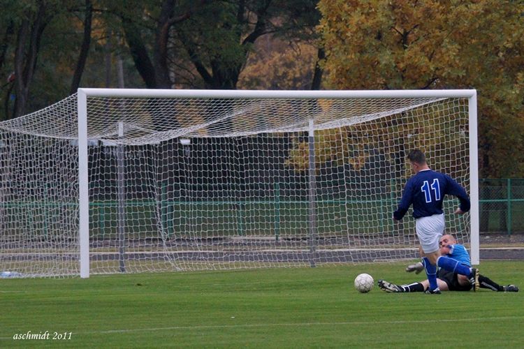 LKS Szubinianka Szubin - MKS Start Radziejów 2:1