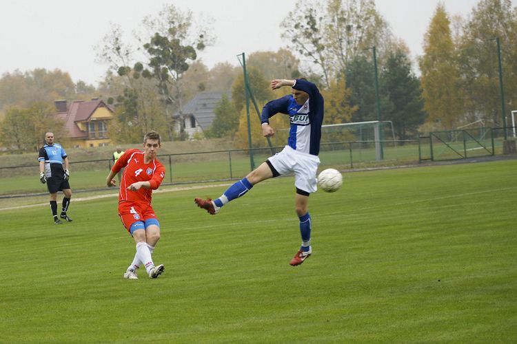 LKS Szubinianka Szubin - MKS Start Radziejów 2:1
