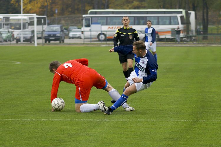 LKS Szubinianka Szubin - MKS Start Radziejów 2:1