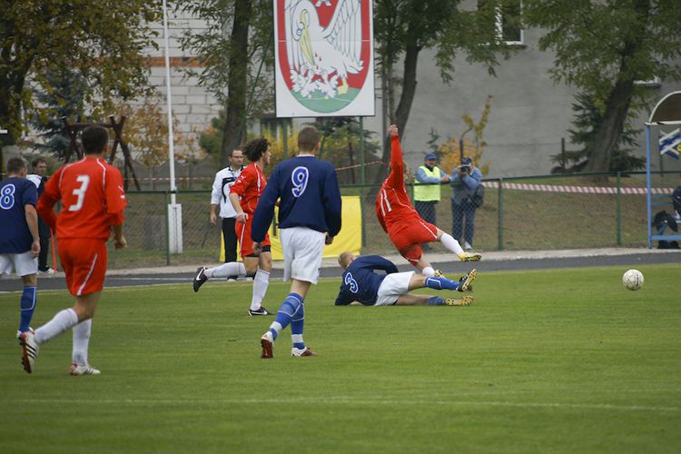 LKS Szubinianka Szubin - MKS Start Radziejów 2:1