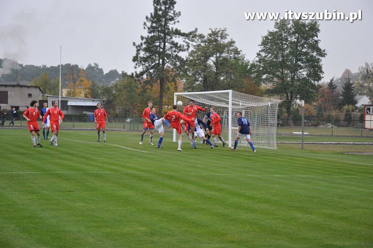 LKS Szubinianka Szubin - MKS Start Radziejów 2:1