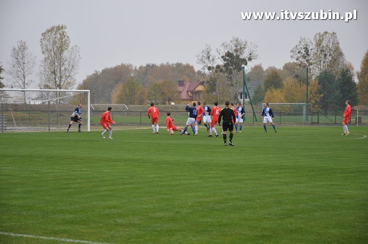 LKS Szubinianka Szubin - MKS Start Radziejów 2:1