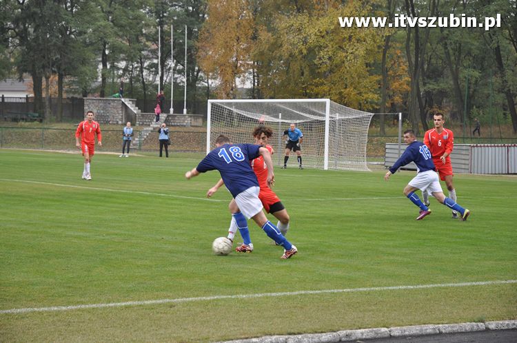 LKS Szubinianka Szubin - MKS Start Radziejów 2:1