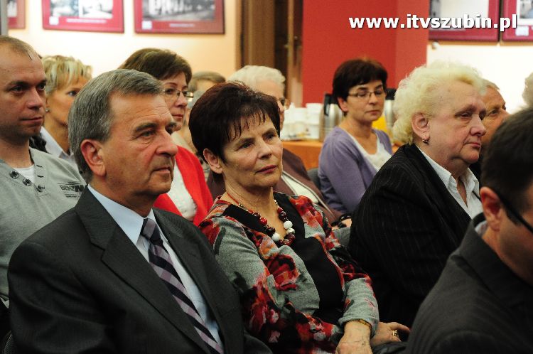 Duch i Czas nr 7 ? promocja książki wydanej przez Szubińskie Towarzystwo Kulturalne.