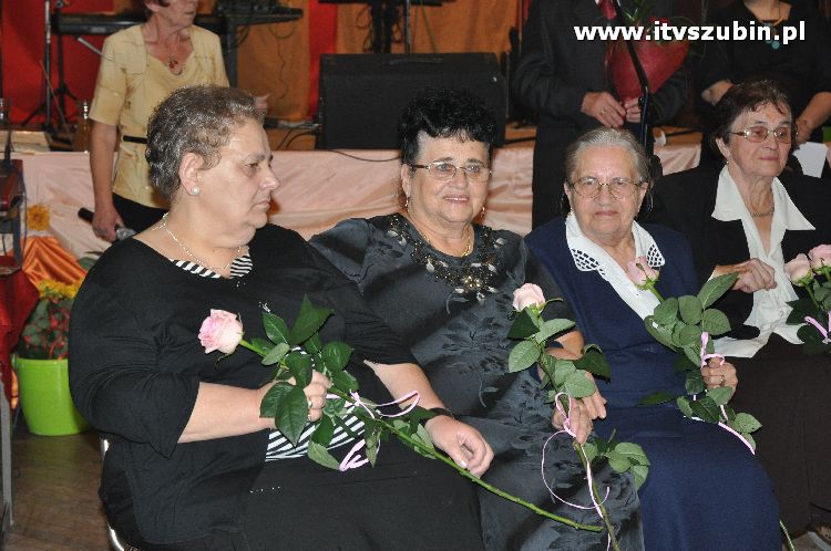 10 lat Zespołu Jesienny Kwiat w SDK