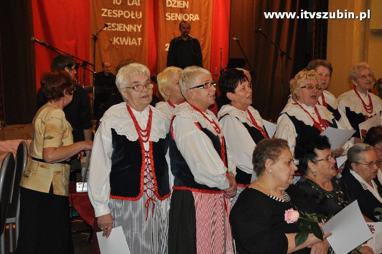 10 lat Zespołu Jesienny Kwiat w SDK