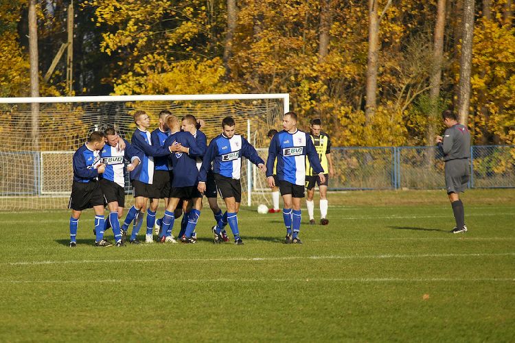 MLKS Noteć Łabiszyn - LKS Szubinianka Szubin 5:1