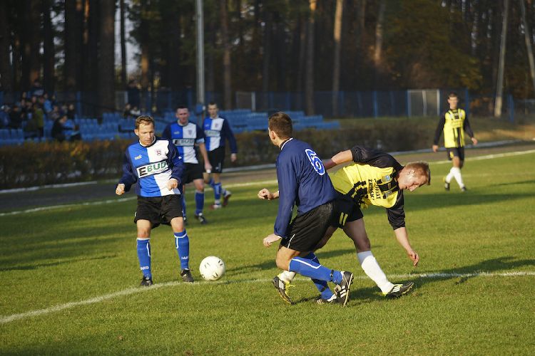 MLKS Noteć Łabiszyn - LKS Szubinianka Szubin 5:1