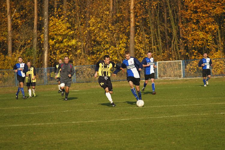 MLKS Noteć Łabiszyn - LKS Szubinianka Szubin 5:1