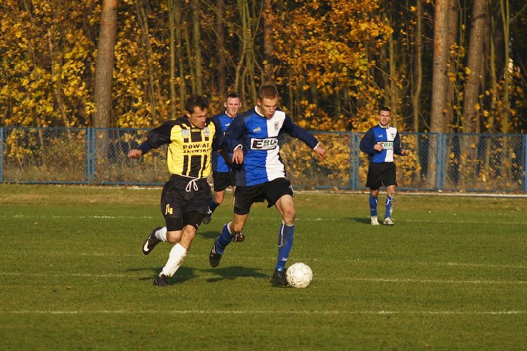 MLKS Noteć Łabiszyn - LKS Szubinianka Szubin 5:1