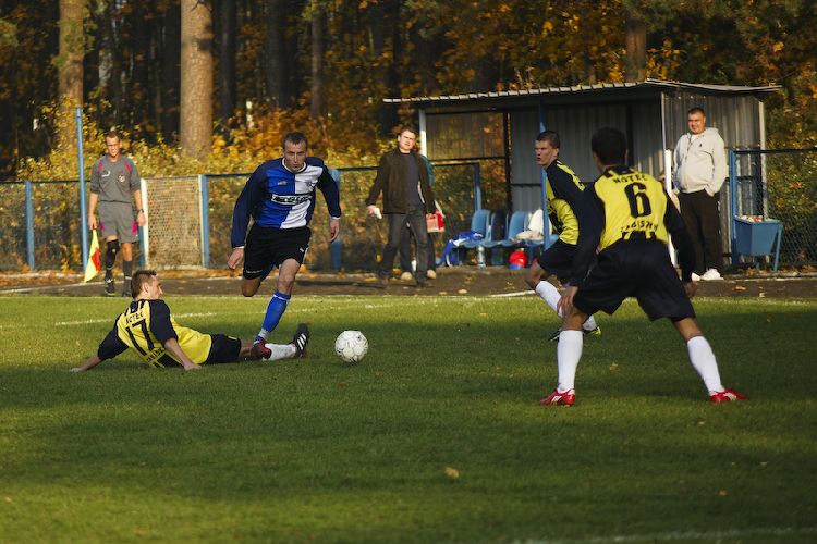 MLKS Noteć Łabiszyn - LKS Szubinianka Szubin 5:1